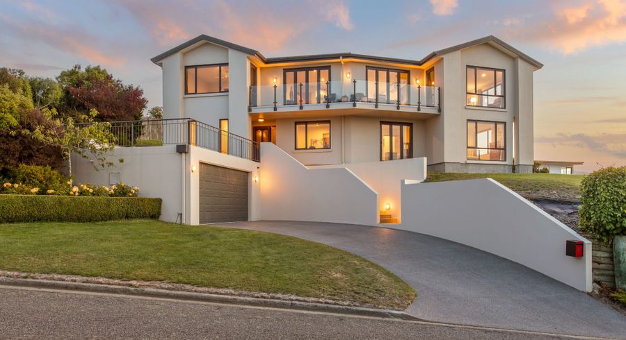  at 2 Blencathra Place, Westmorland, Christchurch