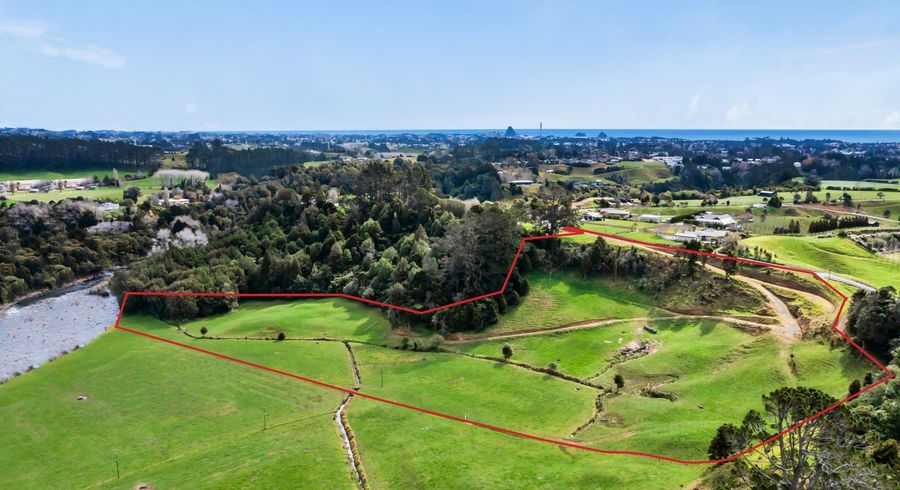  at 574 Smart Road, Hillsborough, New Plymouth