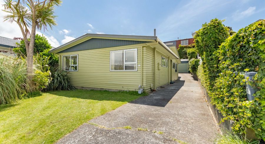  at 78 Stewart Drive, Newlands, Wellington, Wellington