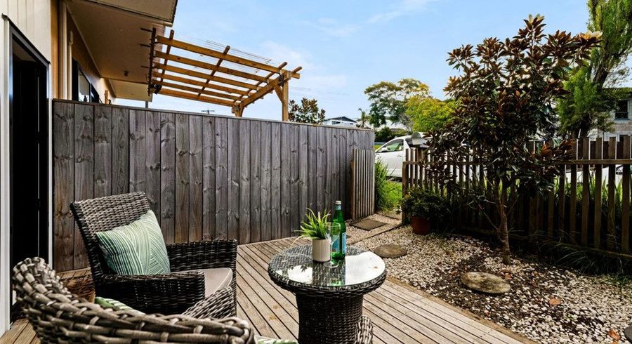  at 1D Quincey Place, Massey, Waitakere City, Auckland