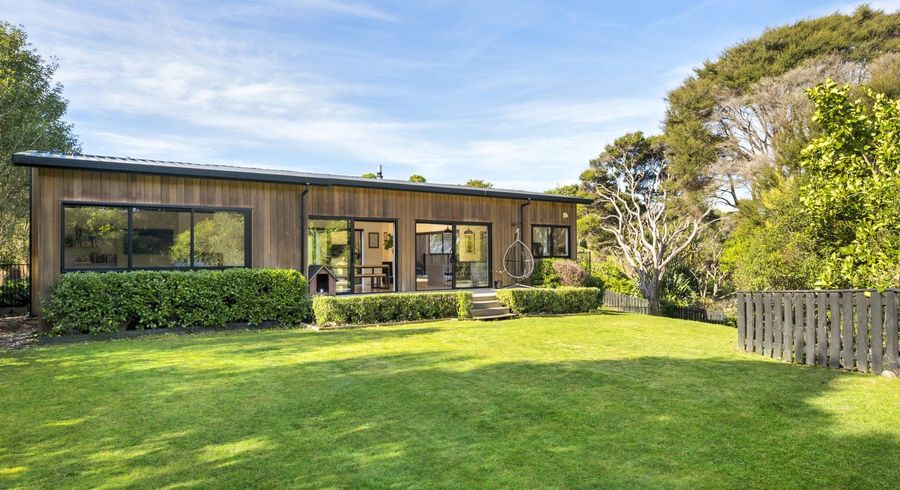  at 7 Kanuka Close, Waikanae, Kapiti Coast, Wellington
