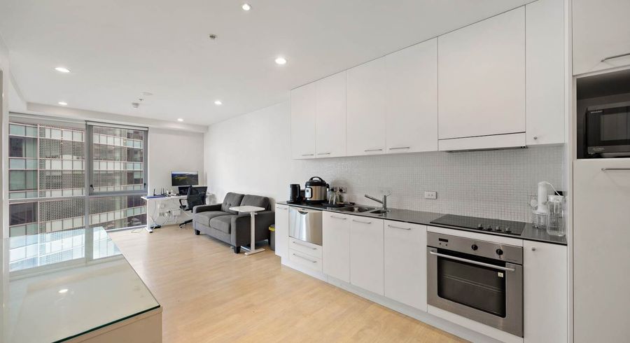  at 607/30 Beach Road, City Centre, Auckland City, Auckland