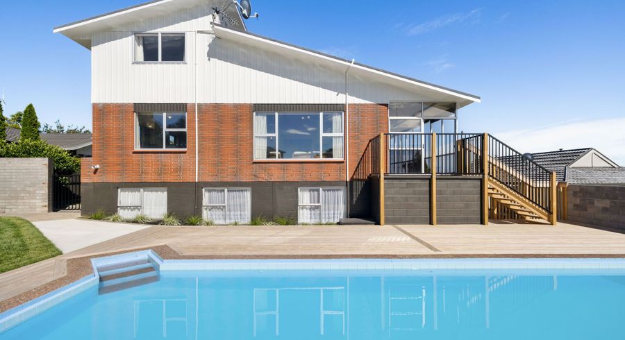  at 13 Russleigh Drive, Dinsdale, Hamilton, Waikato