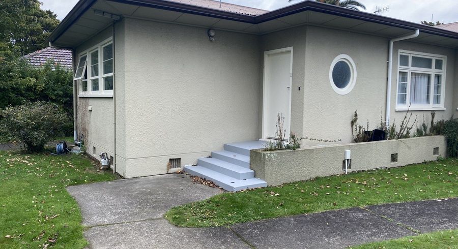  at 1/281 Park Road, Hokowhitu, Palmerston North, Manawatu / Whanganui