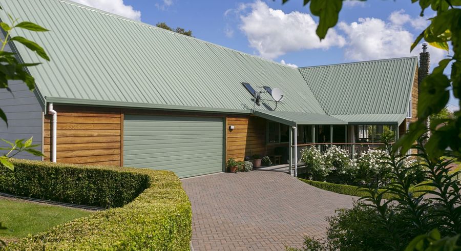  at 38 Chesham Avenue, Waipahihi, Taupo