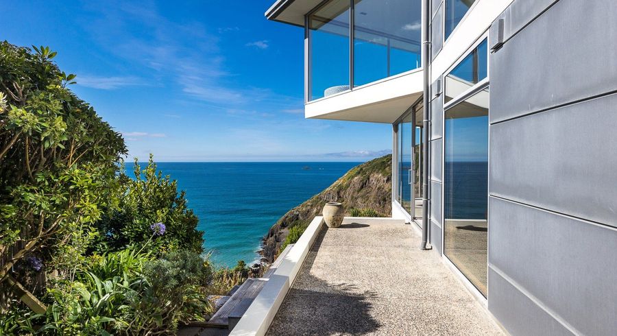  at 71 Cliffs Road, Saint Clair, Dunedin