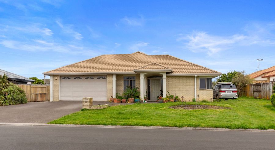  at 40 Crichton Terrace, Mount Maunganui, Mount Maunganui