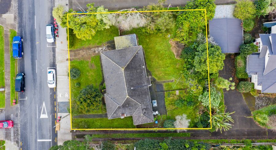  at 27 Frost Road, Mount Roskill, Auckland