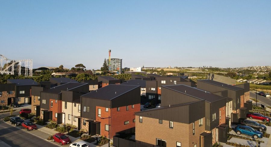  at 14 Tuhono Street, Manukau, Manukau City, Auckland