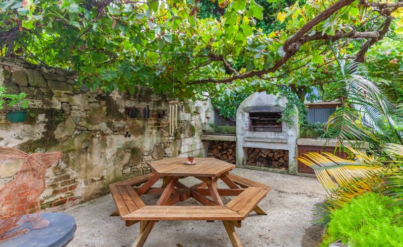 at 611 Saint Aubyn Street West, Saint Leonards, Hastings