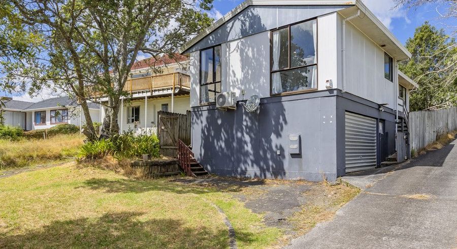  at 2/34 Tomo Street, New Lynn, Waitakere City, Auckland
