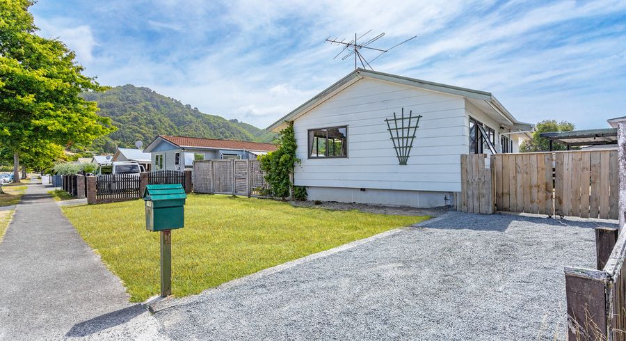  at 82 Totara Park Road, Totara Park, Upper Hutt