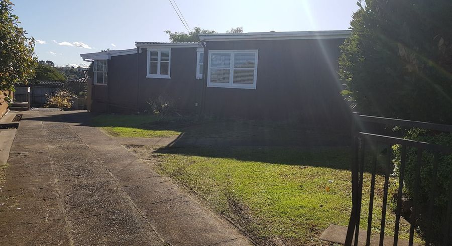  at 38 Sunnynook Road, Sunnynook, Auckland
