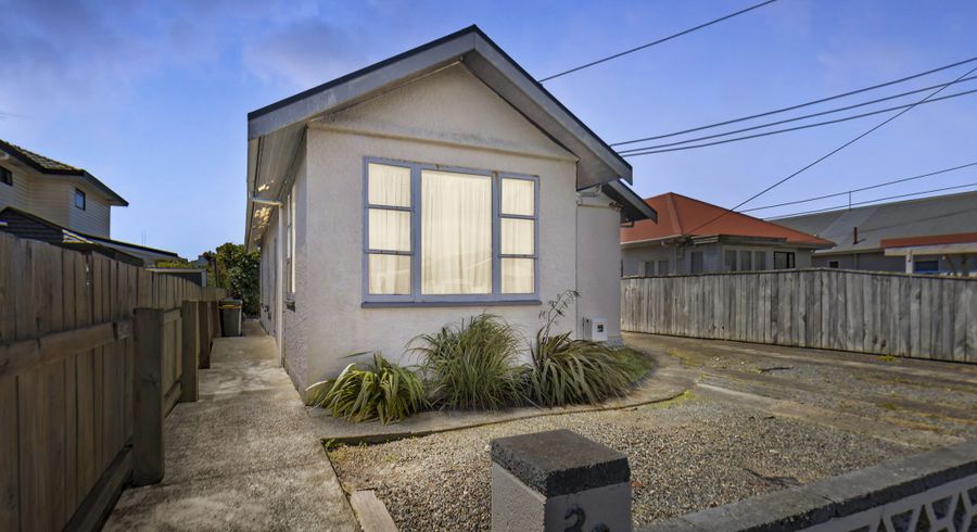  at 33 Devonshire Road, Miramar, Wellington