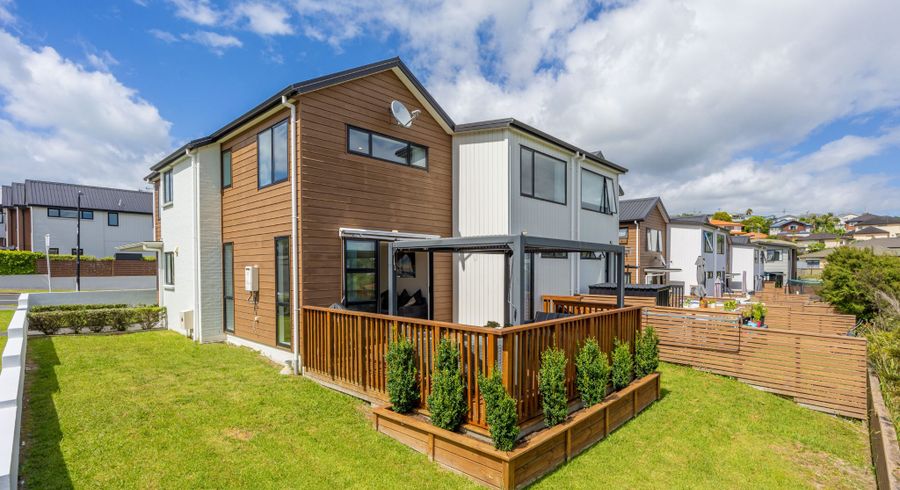  at 2 Seafarer Crescent, Stanmore Bay, Rodney, Auckland