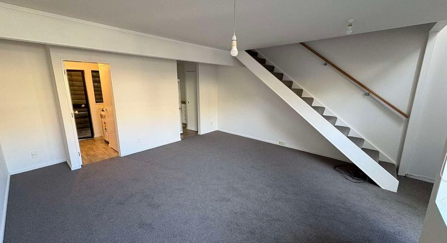  at 8/55 Hamilton Road, Hataitai, Wellington