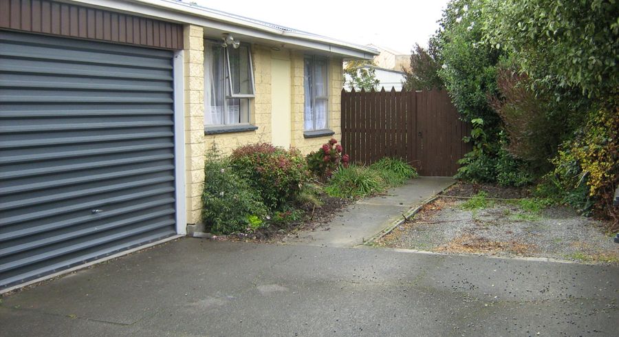  at 2/36 Blakehall Place, Spreydon, Christchurch