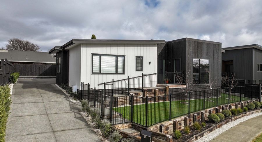  at 35 Ashford Avenue, Hokowhitu, Palmerston North, Manawatu / Whanganui