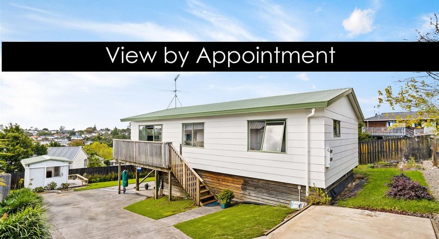  at 1 Maywood Crescent, Glen Eden, Auckland