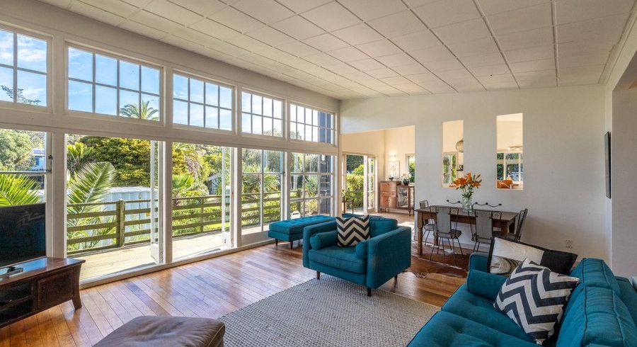  at 42 Tahatai Road, Oneroa, Waiheke Island, Auckland