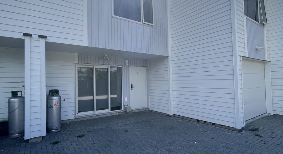  at 49/4 Gloucester Rd, Manurewa, Manukau City, Auckland