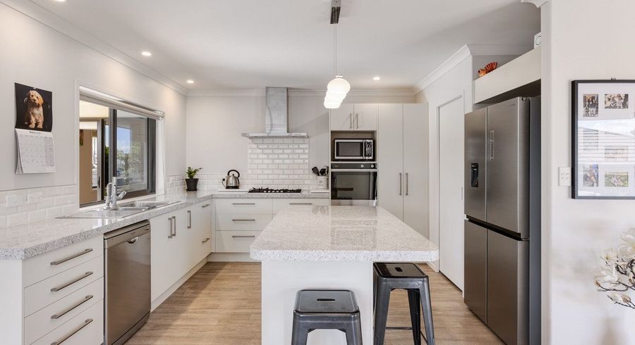  at 72C Margaret Drive, Omokoroa, Western Bay Of Plenty, Bay Of Plenty