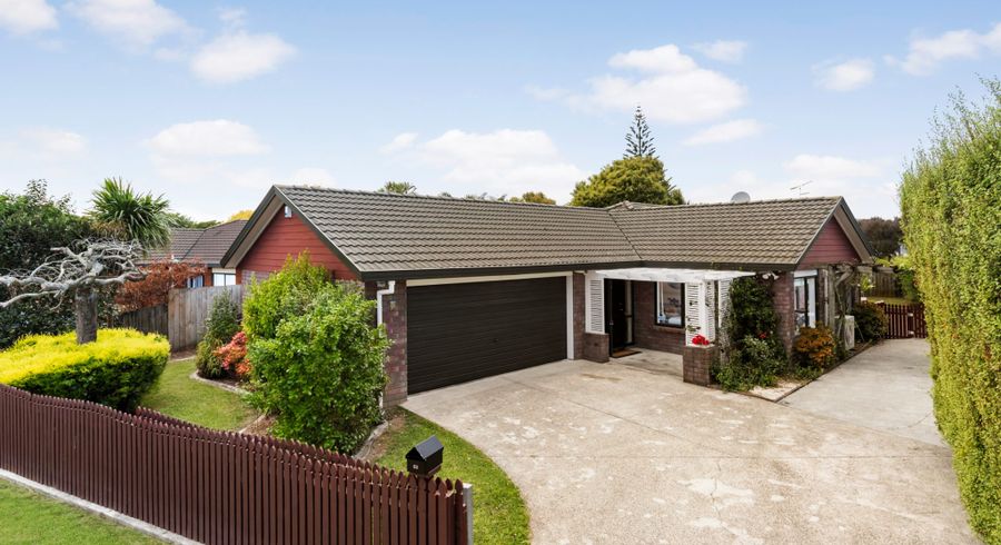  at 53 Riverton Drive, Randwick Park, Auckland