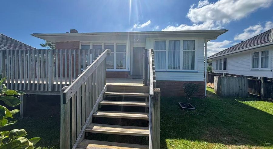  at 75a Kervil Avenue, Te Atatu Peninsula, Waitakere City, Auckland