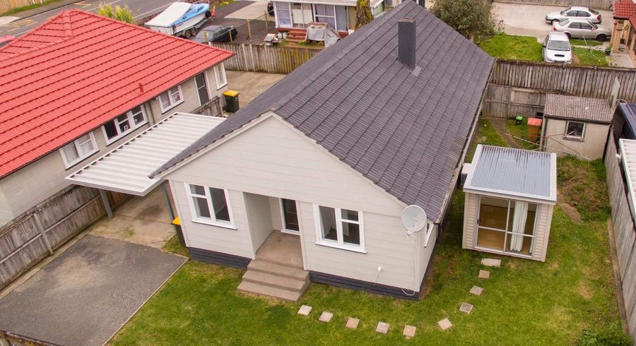  at 72B Swaffield Road, Papatoetoe, Manukau City, Auckland