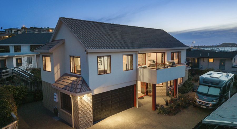  at 2/161 Bucklands Beach Road, Bucklands Beach, Manukau City, Auckland