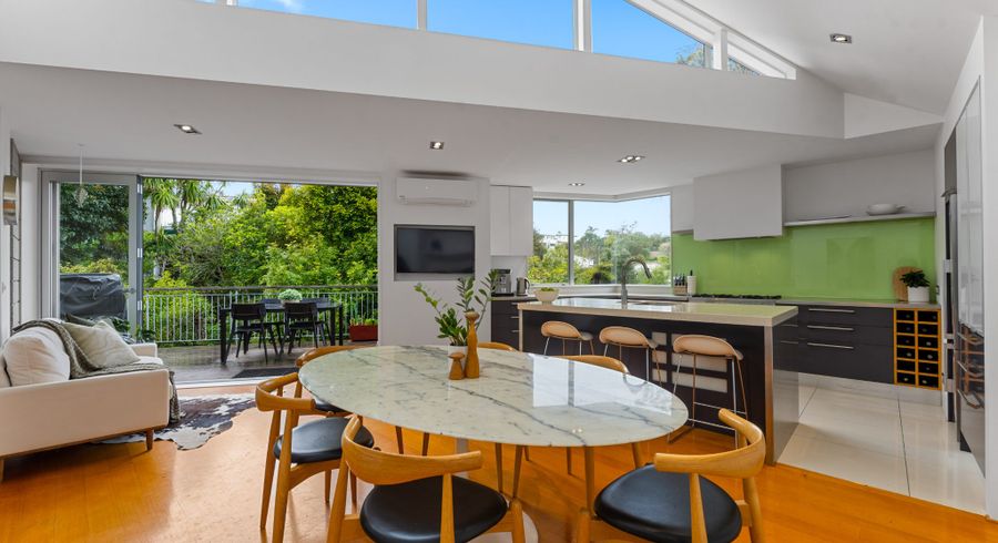  at 12B Parr Terrace, Castor Bay, Auckland