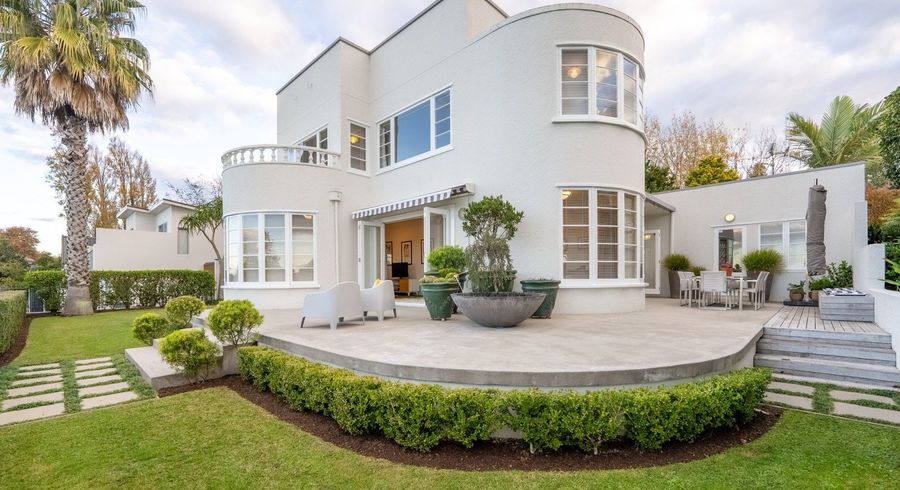  at 11 Awatere Avenue, Beerescourt, Hamilton, Waikato