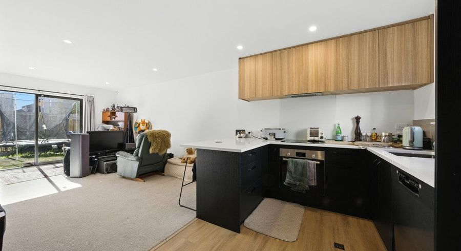  at 12/15 Bunyan Street, Waltham, Christchurch City, Canterbury