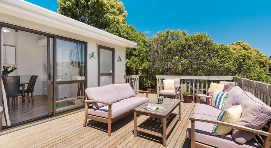  at 16 Squirrel Lane, Browns Bay, Auckland