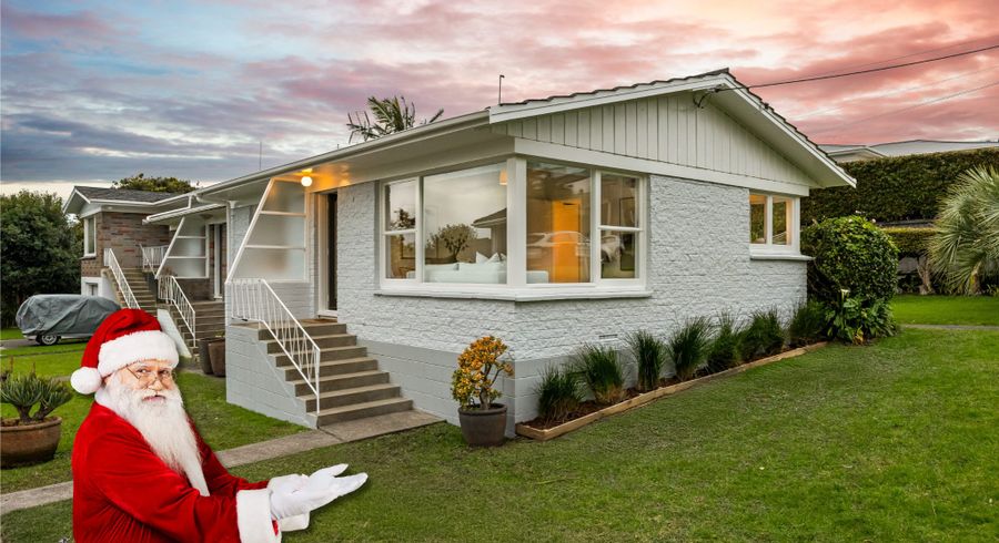  at 1/14 Westwell Road, Belmont, North Shore City, Auckland