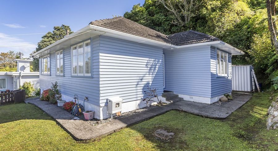  at 111 Newlands Road, Newlands, Wellington