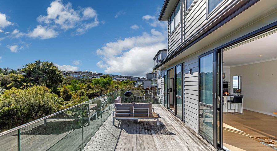  at 30 Para Close, Fairview Heights, Auckland