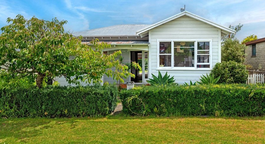  at 11 Wellington Street, Te Hapara, Gisborne