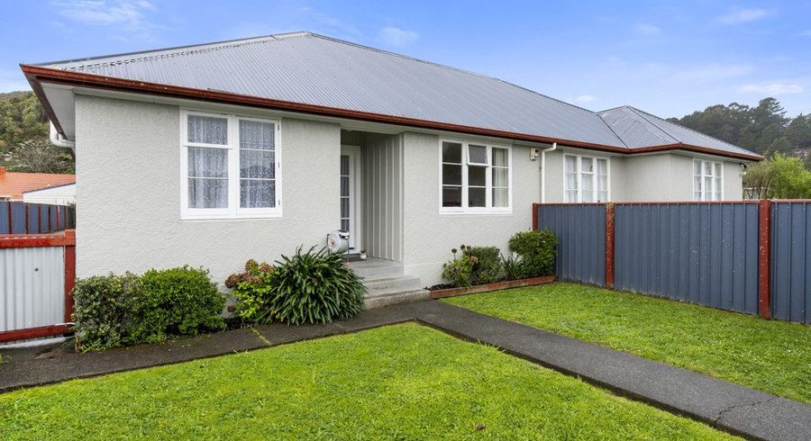 at 1/96 Hewer Crescent, Naenae, Lower Hutt