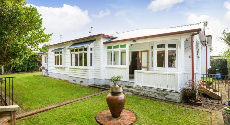  at 74 Pitama Road, Awapuni, Palmerston North, Manawatu / Whanganui