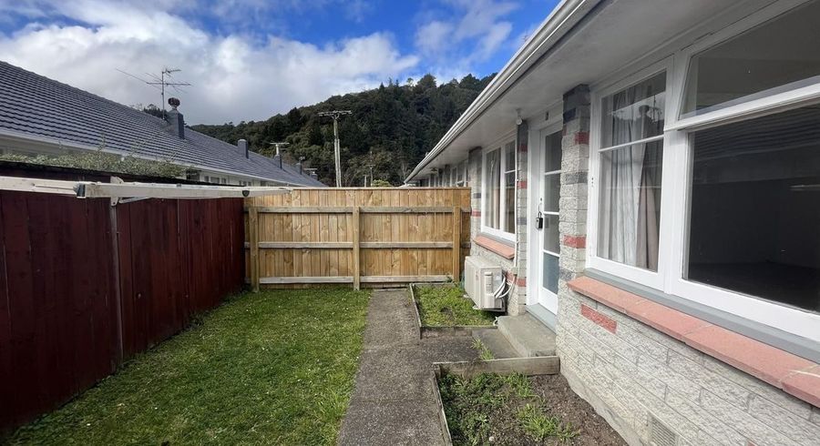  at 6/3 Lane Street, Wallaceville, Upper Hutt, Wellington