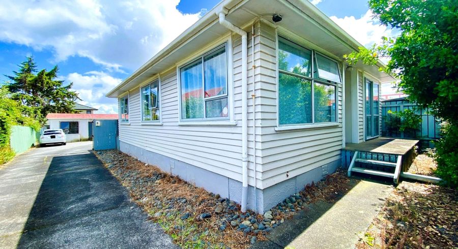  at 2/42 Orams Road, Manurewa, Manukau City, Auckland