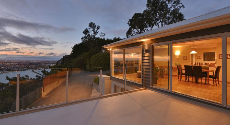  at 6B Rockview Place, Mount Pleasant, Christchurch