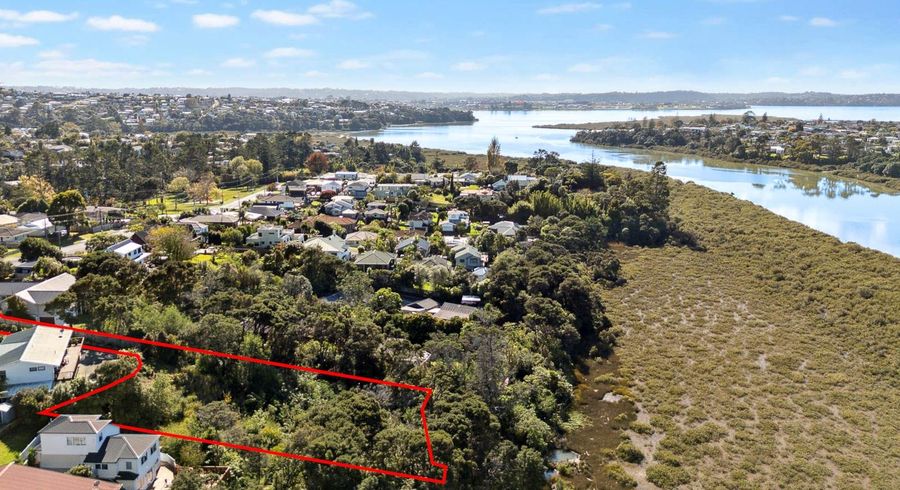 at 143C  Colwill Road, Massey, Waitakere City, Auckland