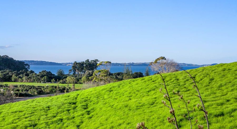  at 4 Coastal Court, Long Bay, Auckland