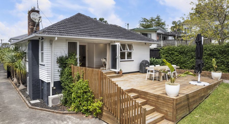  at 1/58 Totara Road, Te Atatu Peninsula, Auckland