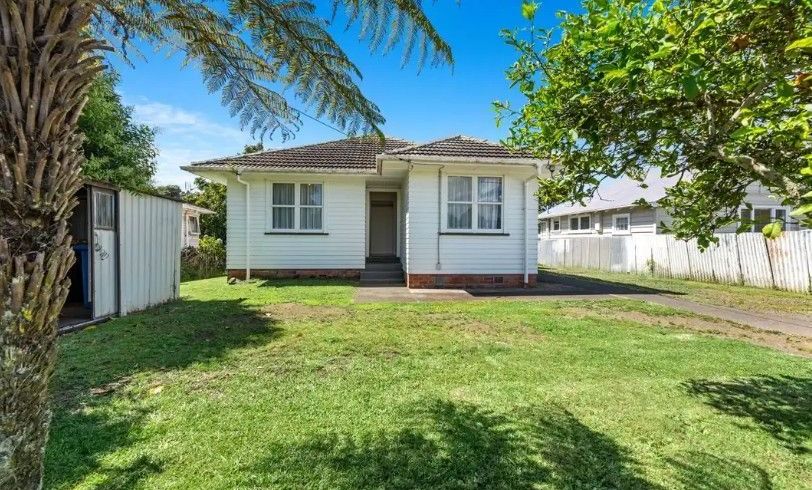  at 62 Waipani Road, Te Atatu Peninsula, Waitakere City, Auckland