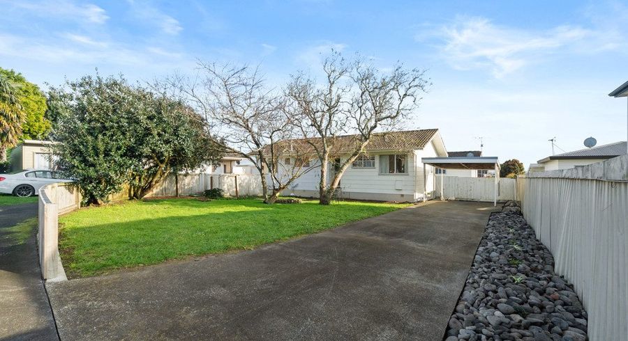  at 1/23 Frobisher Way, Clendon Park, Manukau City, Auckland