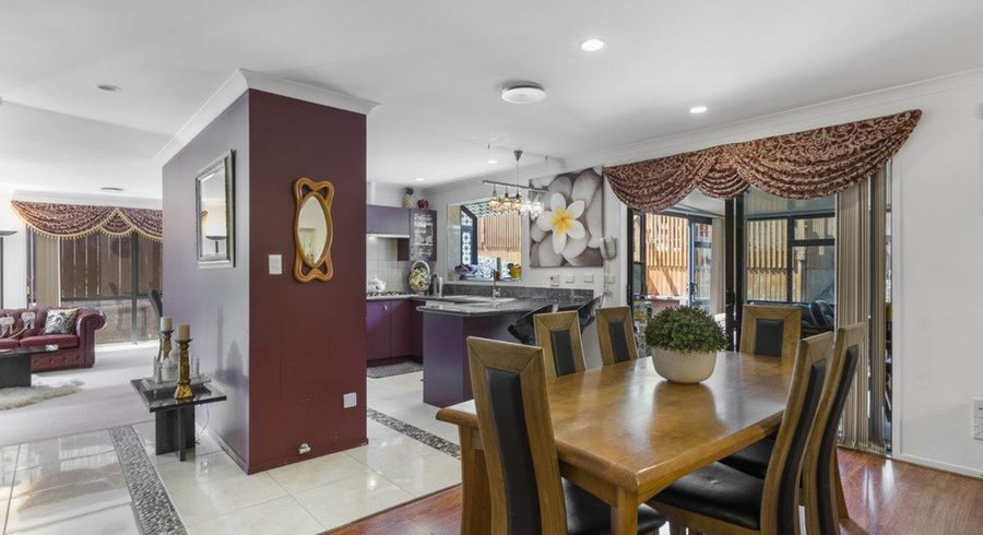  at 9 Atlantic Place, Goodwood Heights, Auckland