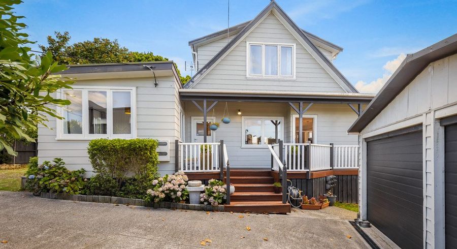  at 245 Metcalfe Road, Ranui, Auckland